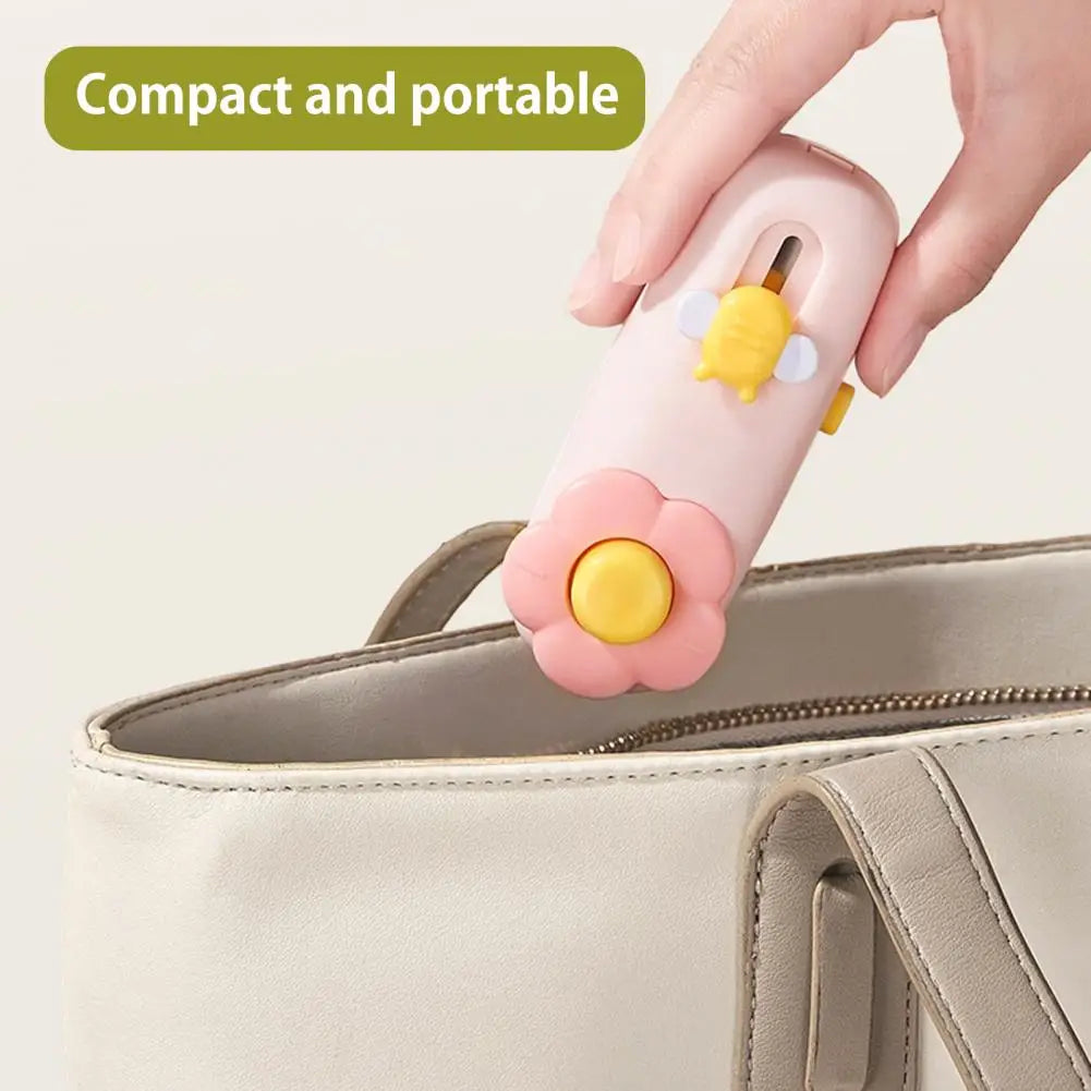 SealFresh Pro – The Little Daisy Bag Sealer That Keeps Every Snack Fresh & Crunchy